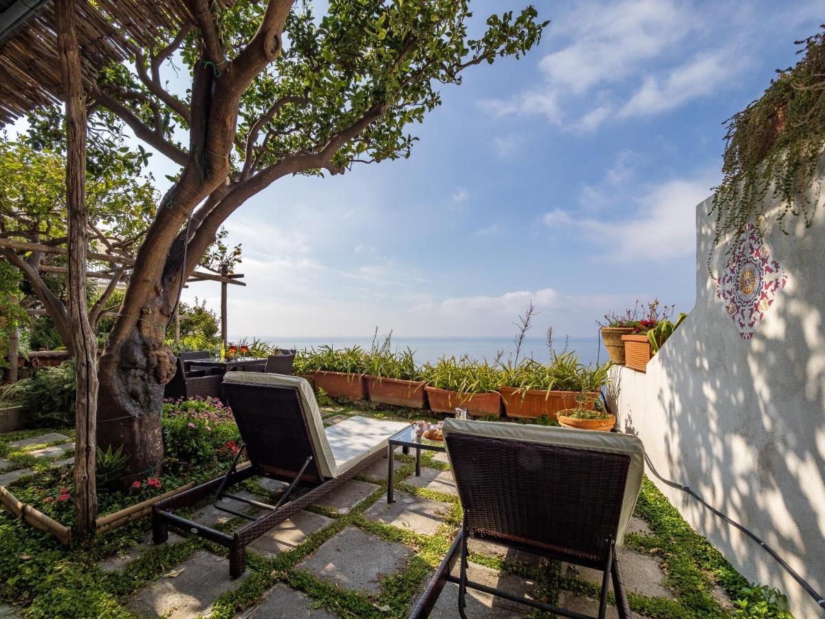 Scorcio D' Oltremare - Sea View Apt In Positano Kültér fotó